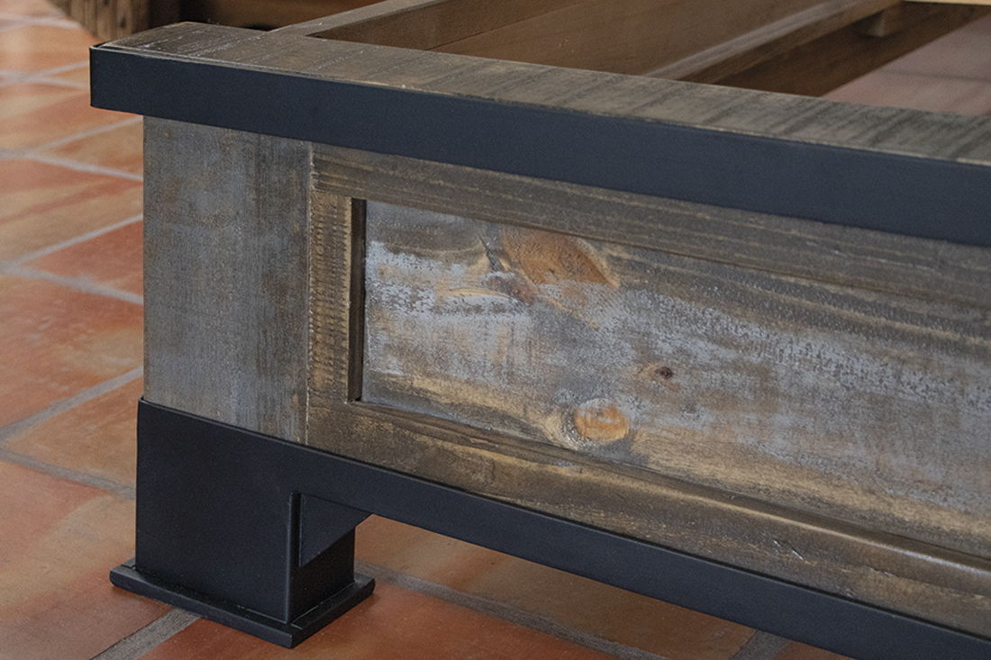 Antique - Queen Platform - Gray / Brown