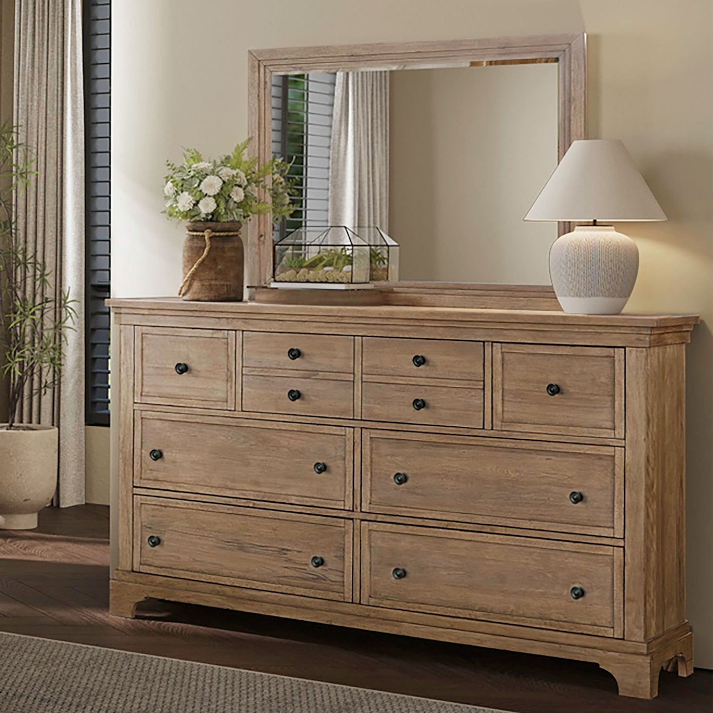 Haven Hills - Dresser