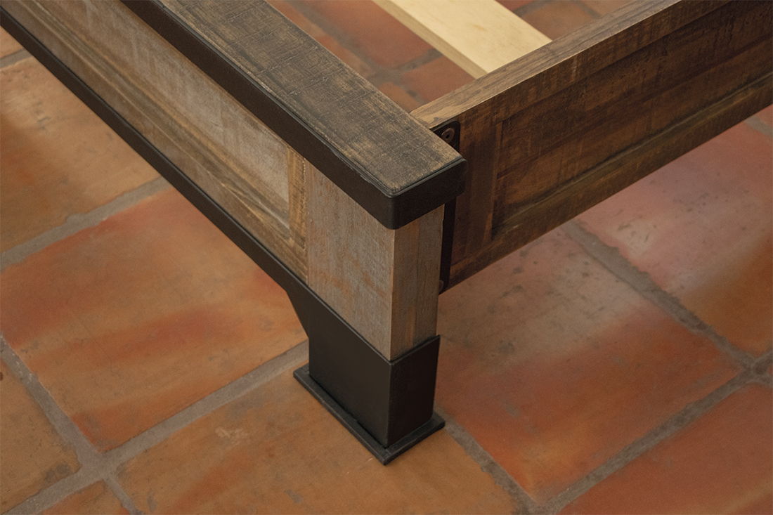 Antique - Queen Platform - Gray / Brown